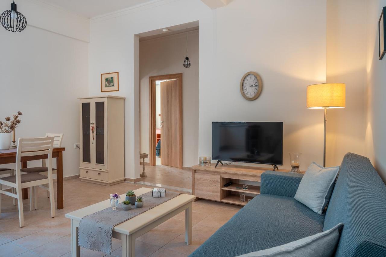 Stylish Central Renovated Apartment Iraklio Eksteriør billede
