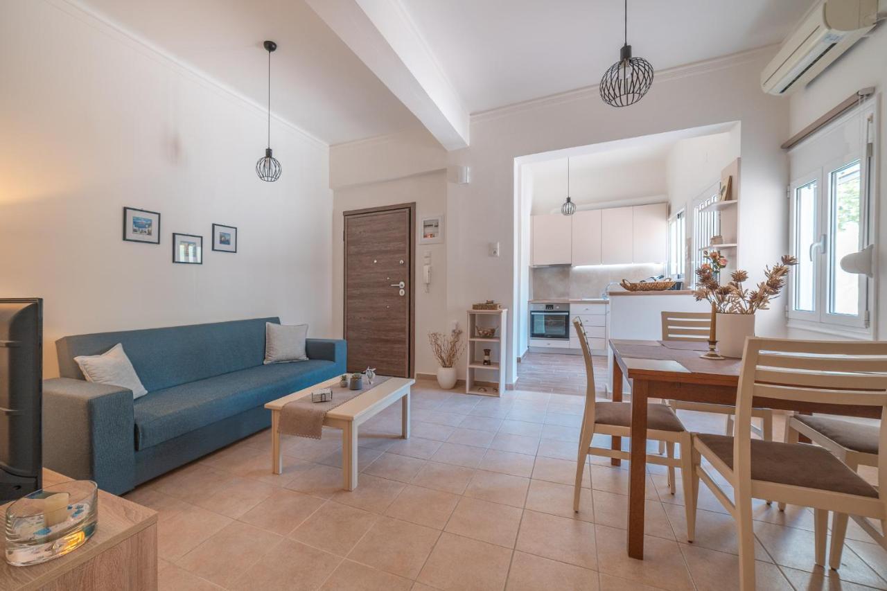 Stylish Central Renovated Apartment Iraklio Eksteriør billede